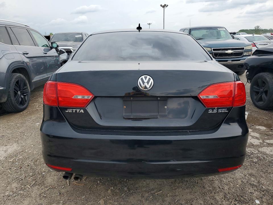 53733146 :رقم المزاد ، 3VWLP7AJ9CM413266 vin ، 2012 Volkswagen Jetta مزاد بيع