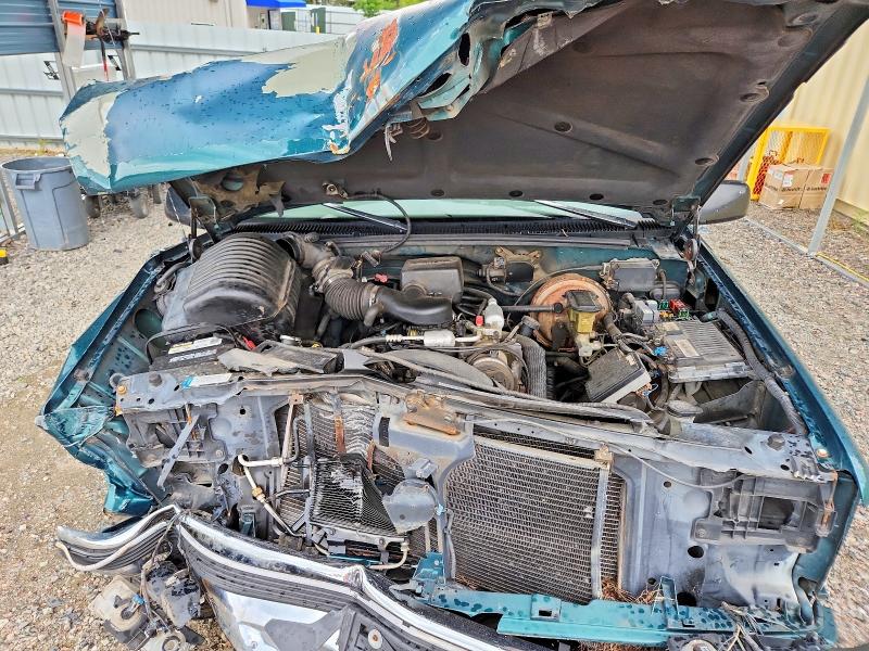 Продажа на аукционе авто 1997 Chevrolet Gmt-400, vin: 2GCEK19R7V1203941, номер лота: 55050066