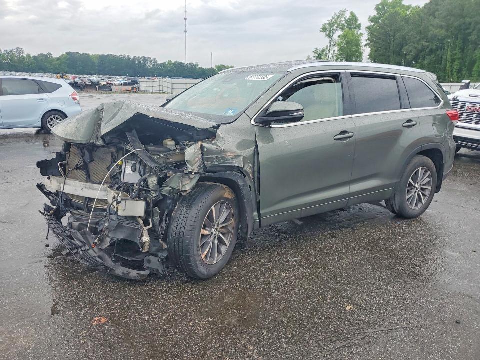 Aukcja sprzedaży 2018 Toyota Highlander, vin: 5TDJZRFH7JS881449, numer aukcji: 52772396