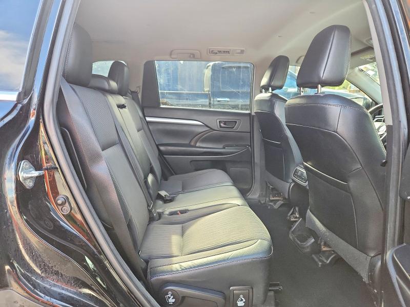 Aukcja sprzedaży 2018 Toyota Highlander, vin: 5TDBZRFH0JS495735, numer aukcji: 52594796