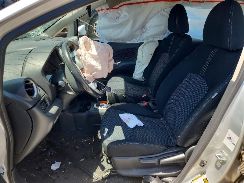 2016 Nissan Versa Note მანქანა იყიდება აუქციონზე, vin: 3N1CE2CP1GL381456, აუქციონის ნომერი: 55095496