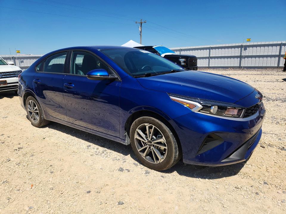 Продаж на аукціоні авто 2024 Kia Forte, vin: 3KPF24AD1RE725740, номер лоту: 52740116