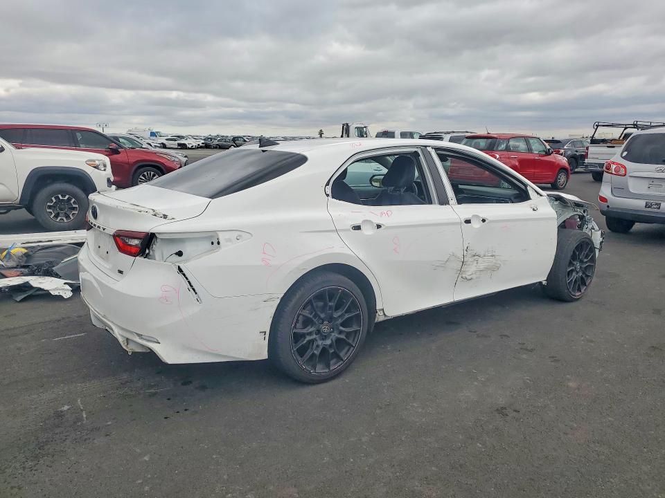 Продажа на аукционе авто 2024 Toyota Camry, vin: 4T1G11AK7RU226359, номер лота: 54889676