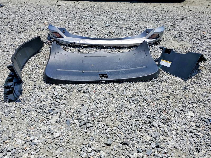 53365796 :رقم المزاد ، JTMDJREV8JD230726 vin ، 2018 Toyota Rav4 Hv مزاد بيع