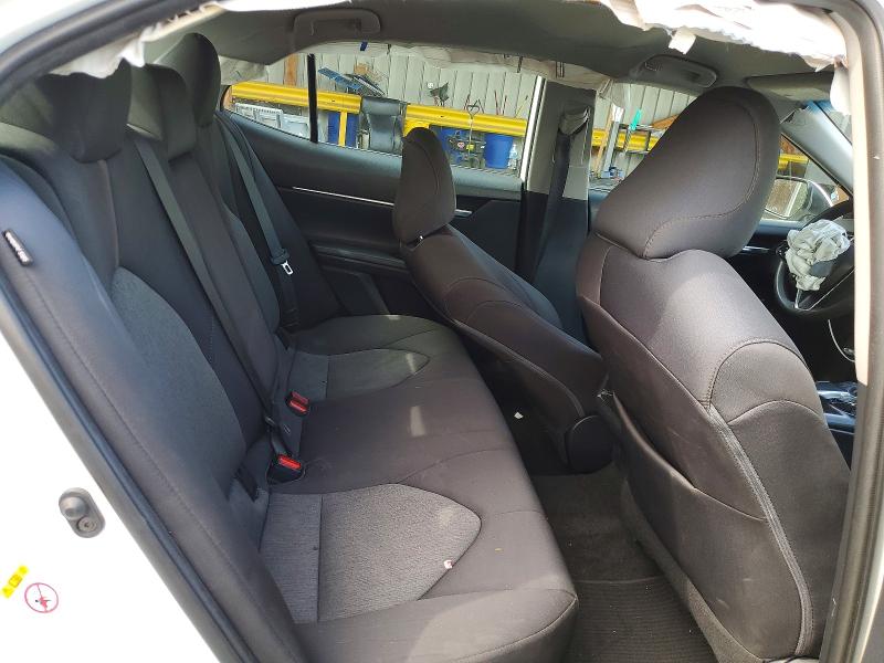 53746996 :رقم المزاد ، 4T1B11HK9KU694129 vin ، 2019 Toyota Camry مزاد بيع