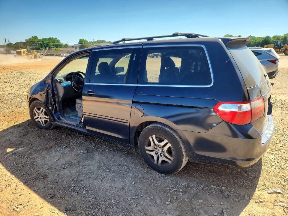 53339626 :رقم المزاد ، 5FNRL38775B043972 vin ، 2005 Honda Odyssey مزاد بيع