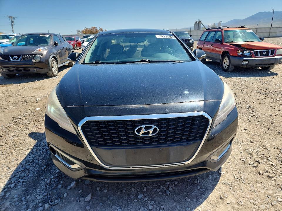 2016 Hyundai Sonata Hybrid მანქანა იყიდება აუქციონზე, vin: KMHE24L11GA014064, აუქციონის ნომერი: 52739426