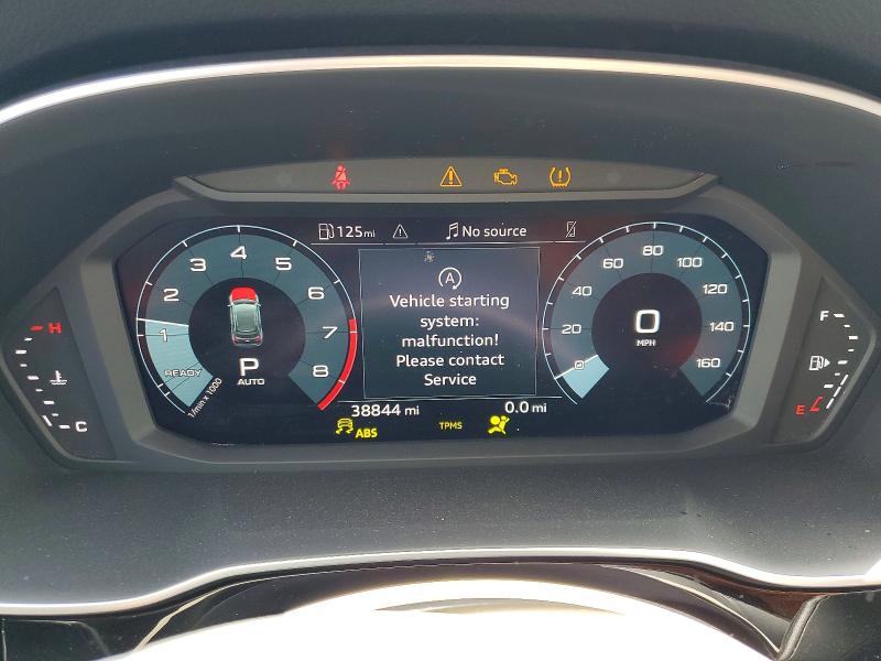 55213246 :رقم المزاد ، WA1DECF38N1131940 vin ، 2022 Audi Q3 مزاد بيع