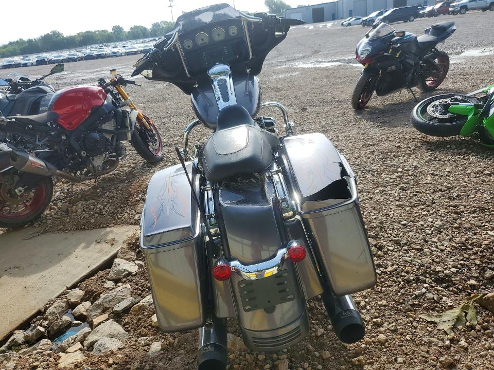 2014 Harley-davidson Flhx მანქანა იყიდება აუქციონზე, vin: 1HD1KBM19EB704527, აუქციონის ნომერი: 54316906