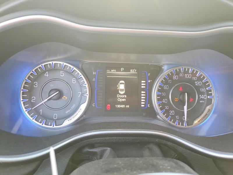 Продаж на аукціоні авто 2015 Chrysler 200, vin: 1C3CCCAB5FN580142, номер лоту: 52246816