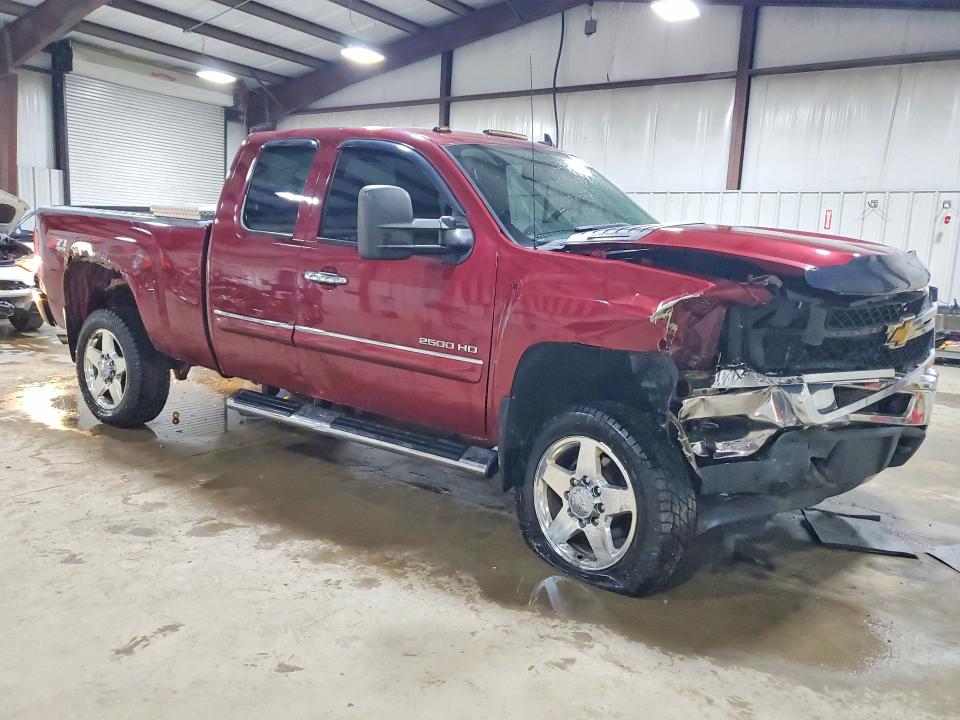 53693236 :رقم المزاد ، 1GC2KXCG5DZ323868 vin ، 2013 Chevrolet Silverado مزاد بيع