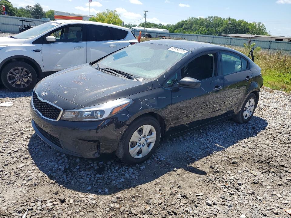 53951876 :رقم المزاد ، 3KPFL4A77JE209684 vin ، 2018 Kia Forte مزاد بيع