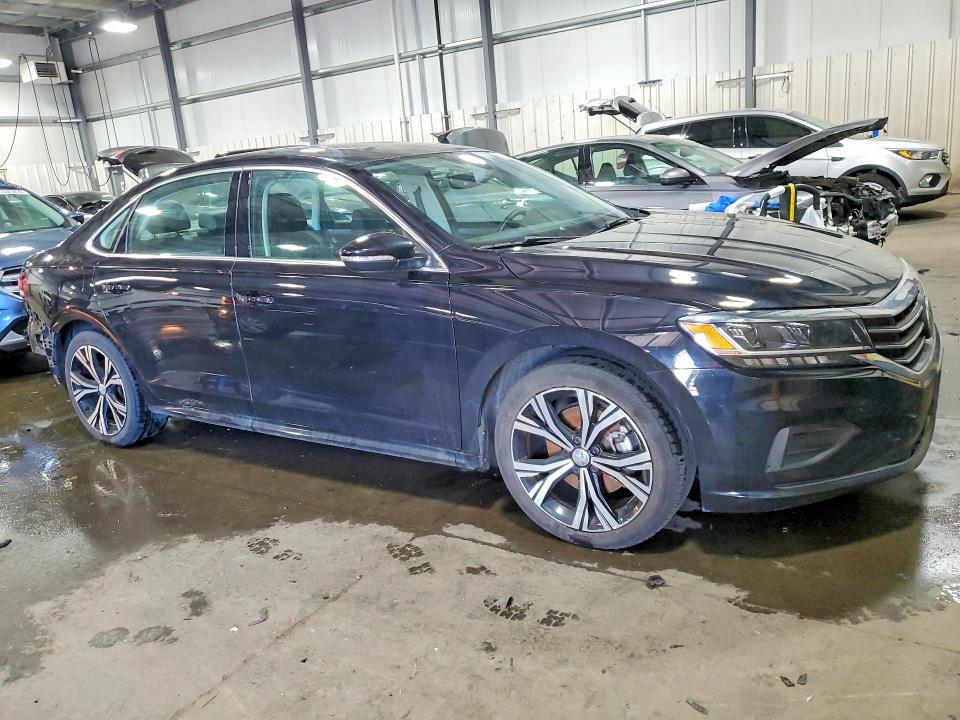 2021 Volkswagen Passat მანქანა იყიდება აუქციონზე, vin: 1VWSA7A39MC004573, აუქციონის ნომერი: 53028796