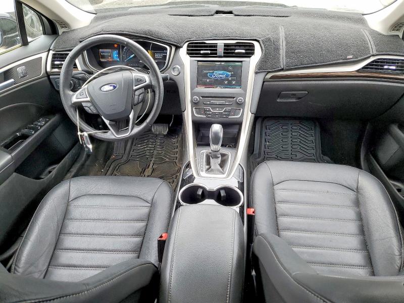 52049326 :رقم المزاد ، 3FA6P0H9XGR173615 vin ، 2016 Ford Fusion مزاد بيع