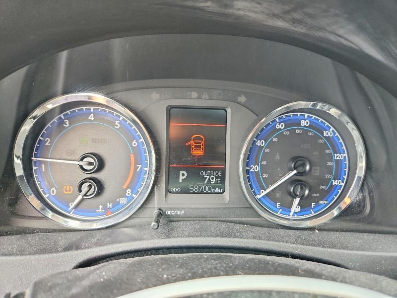 55201086 :رقم المزاد ، 2T1BURHE1HC939726 vin ، 2017 Toyota Corolla مزاد بيع