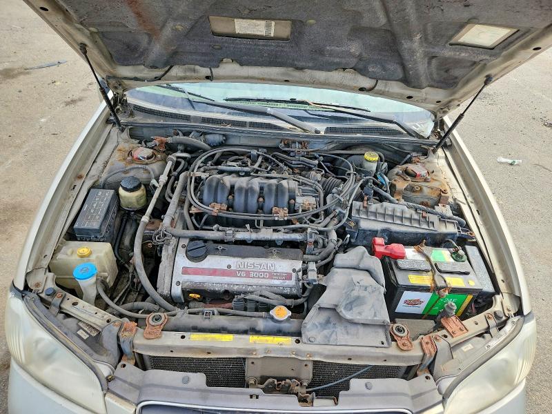 53834306 :رقم المزاد ، JN1CA31D5YT720887 vin ، 2000 Nissan Maxima مزاد بيع