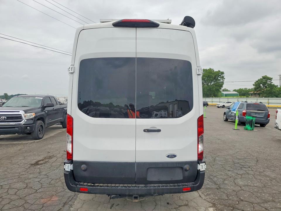Продаж на аукціоні авто 2019 Ford Transit, vin: 1FDRU4XG2KKA49824, номер лоту: 55740636