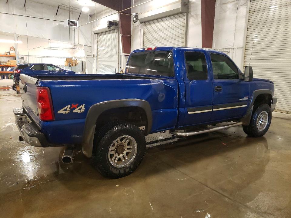 Продажа на аукционе авто 2003 Chevrolet Silverado, vin: 1GCHK29103E344391, номер лота: 54871536
