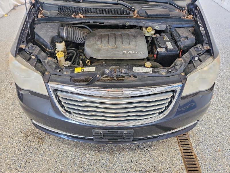 Продажа на аукционе авто 2013 Chrysler Town & Country, vin: 2C4RC1BG0DR630868, номер лота: 55065396