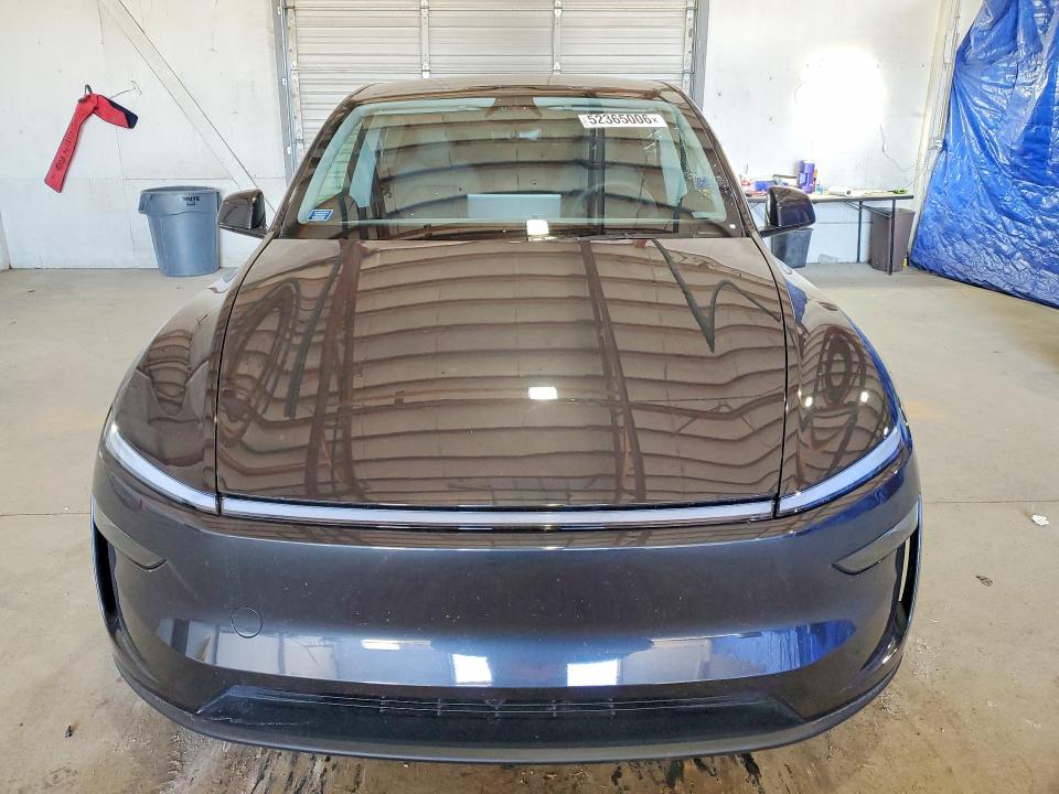 2026 Tesla Model Y მანქანა იყიდება აუქციონზე, vin: 7SAYGDEE4TF433842, აუქციონის ნომერი: 52365006