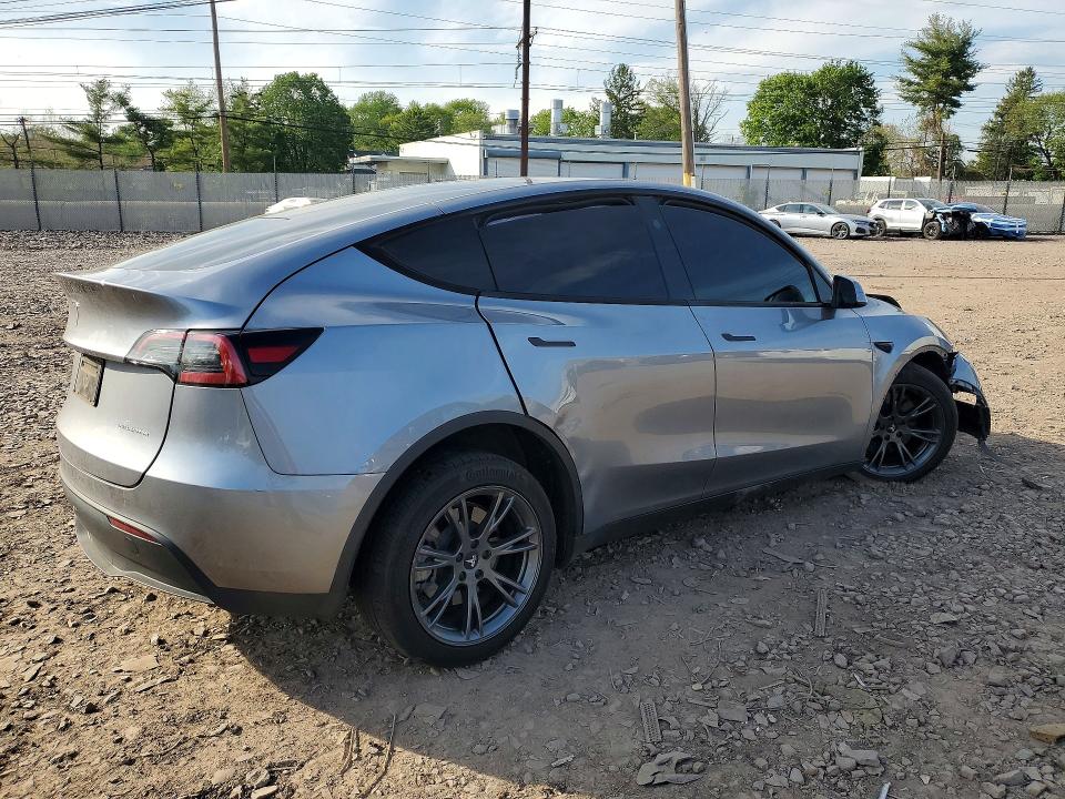 52605106 :رقم المزاد ، 7SAYGDEE1RA301014 vin ، 2024 Tesla Model Y مزاد بيع