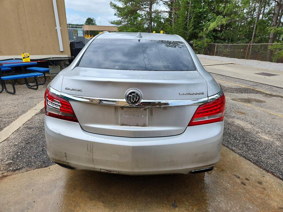2015 Buick Lacrosse მანქანა იყიდება აუქციონზე, vin: 1G4GA5G33FF151490, აუქციონის ნომერი: 53303726