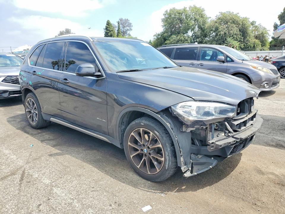 53658656 :رقم المزاد ، 5UXKR2C5XH0U21672 vin ، 2017 Bmw X5 مزاد بيع