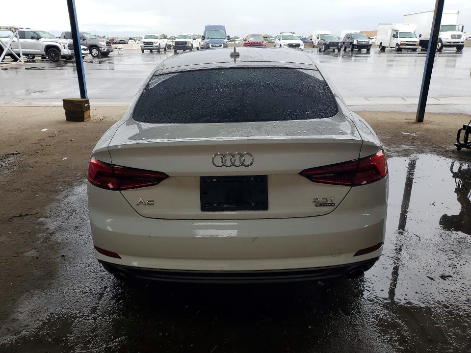 54282816 :رقم المزاد ، WAUDNCF55JA004142 vin ، 2018 Audi A5 مزاد بيع