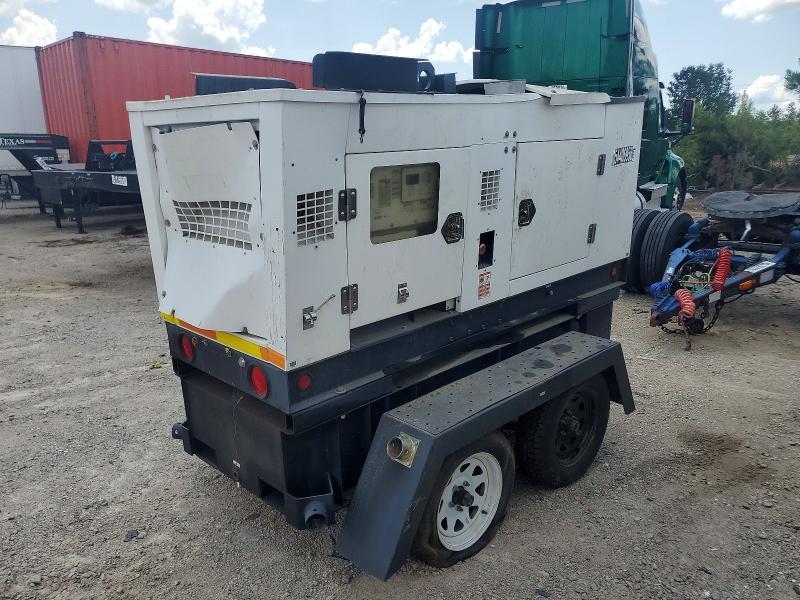 57970756 :رقم المزاد ، 5AJGS1324DB310870 vin ، 2013 Magna Construction Equipment مزاد بيع