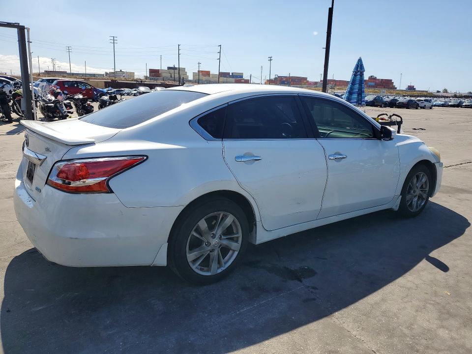 Продажа на аукционе авто 2013 Nissan Altima, vin: 1N4AL3AP8DN526268, номер лота: 52763706