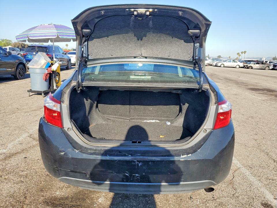 Aukcja sprzedaży 2016 Toyota Corolla, vin: 5YFBURHE3GP438612, numer aukcji: 52934956