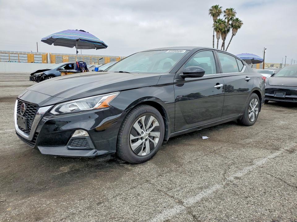 Auction sale of the 2021 Nissan Altima, vin: 1N4BL4BV5MN417659, lot number: 53990606