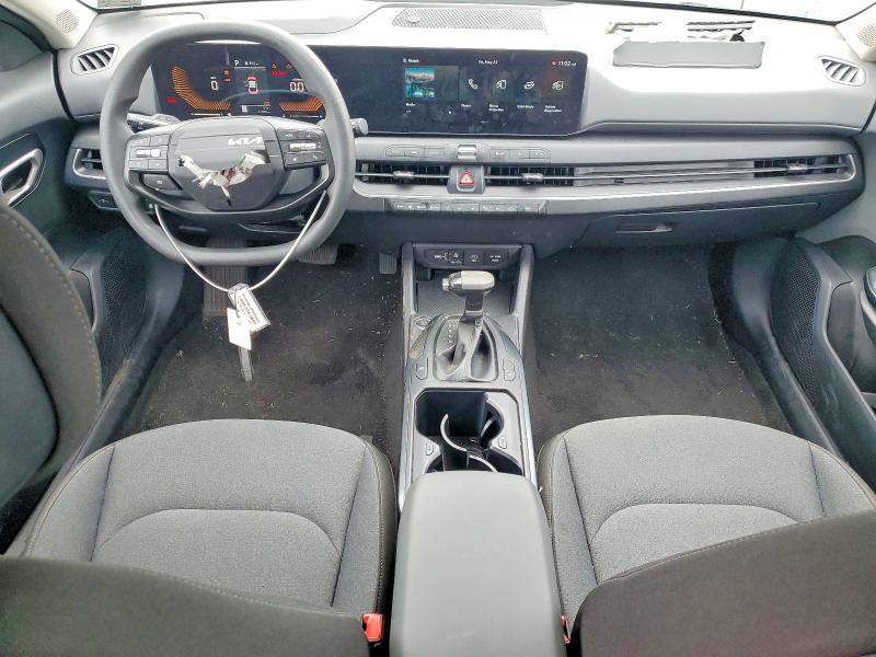 Продажа на аукционе авто 2025 Kia K4, vin: 3KPFT4DE8SE100310, номер лота: 53446296