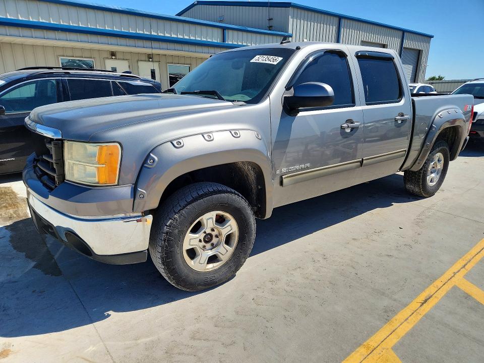 52135456 :رقم المزاد ، 2GTEK13M171613179 vin ، 2007 Gmc New Sierra مزاد بيع