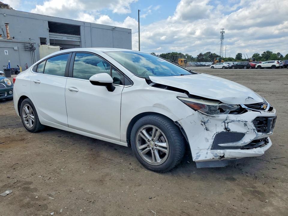 Продаж на аукціоні авто 2017 Chevrolet Cruze 4d Prm, vin: 1G1BE5SM0H7217499, номер лоту: 53812336