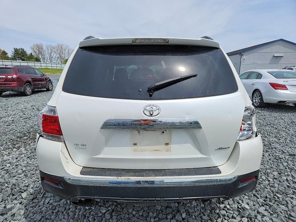 Продажа на аукционе авто 2013 Toyota Highlander, vin: 5TDBK3EHXDS278345, номер лота: 52717406