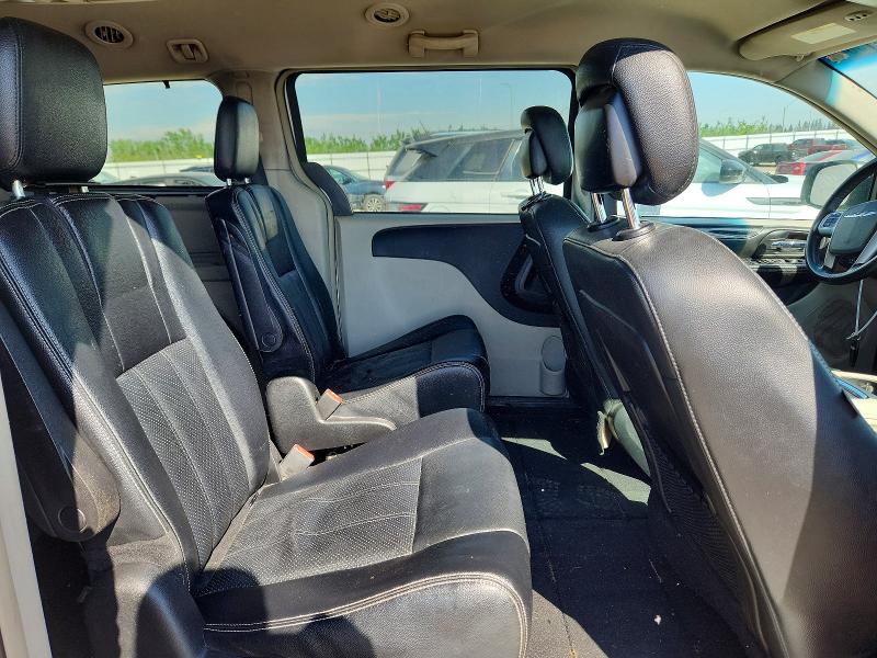 Auction sale of the 2015 Chrysler Town & Country, vin: 2C4RC1CG8FR707844, lot number: 54919616
