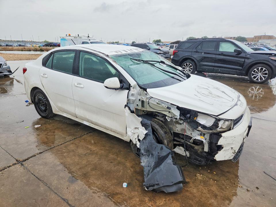 2022 Kia Rio მანქანა იყიდება აუქციონზე, vin: 3KPA24AD1NE464050, აუქციონის ნომერი: 54270156