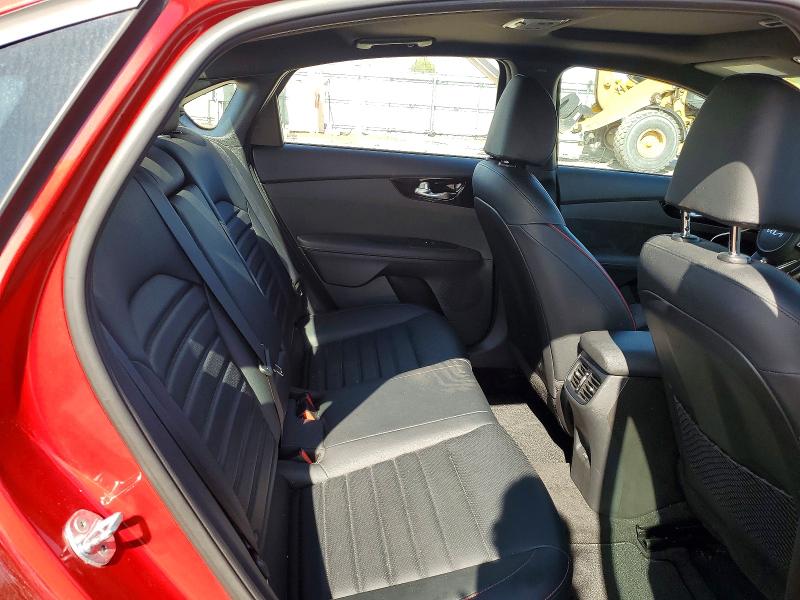 51749786 :رقم المزاد ، 3KPF44AC6PE511194 vin ، 2023 Kia Forte مزاد بيع
