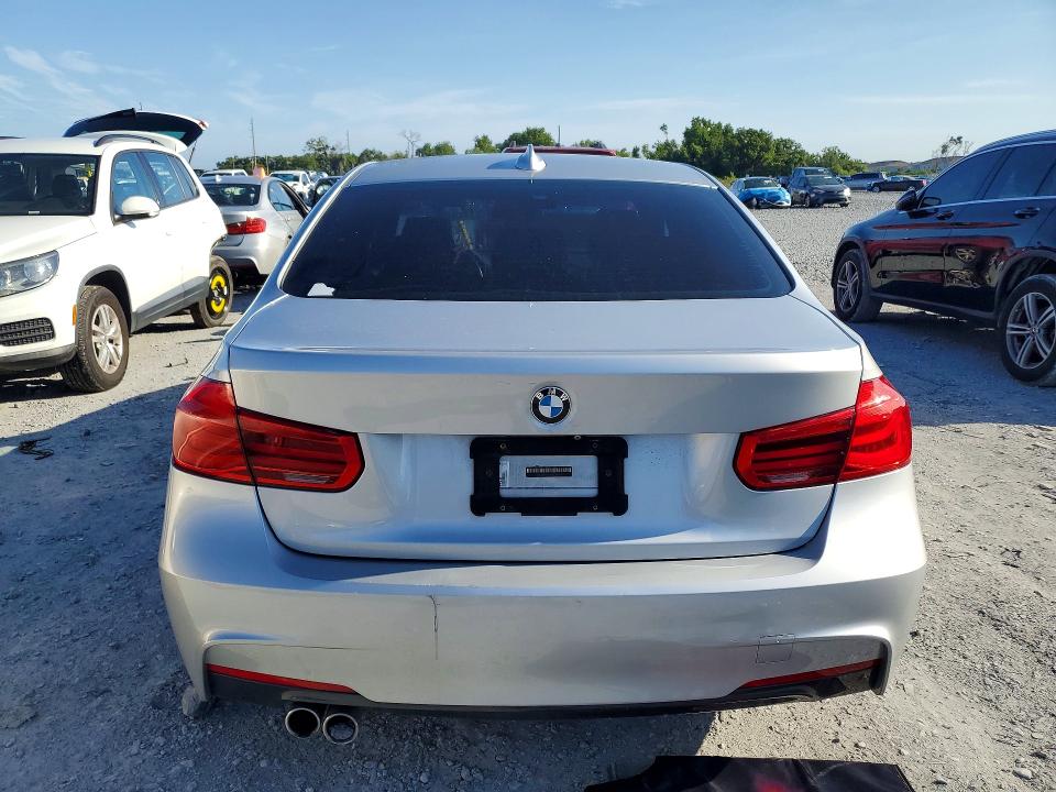 2018 Bmw 330 მანქანა იყიდება აუქციონზე, vin: WBA8B9G58JNU98131, აუქციონის ნომერი: 54725186