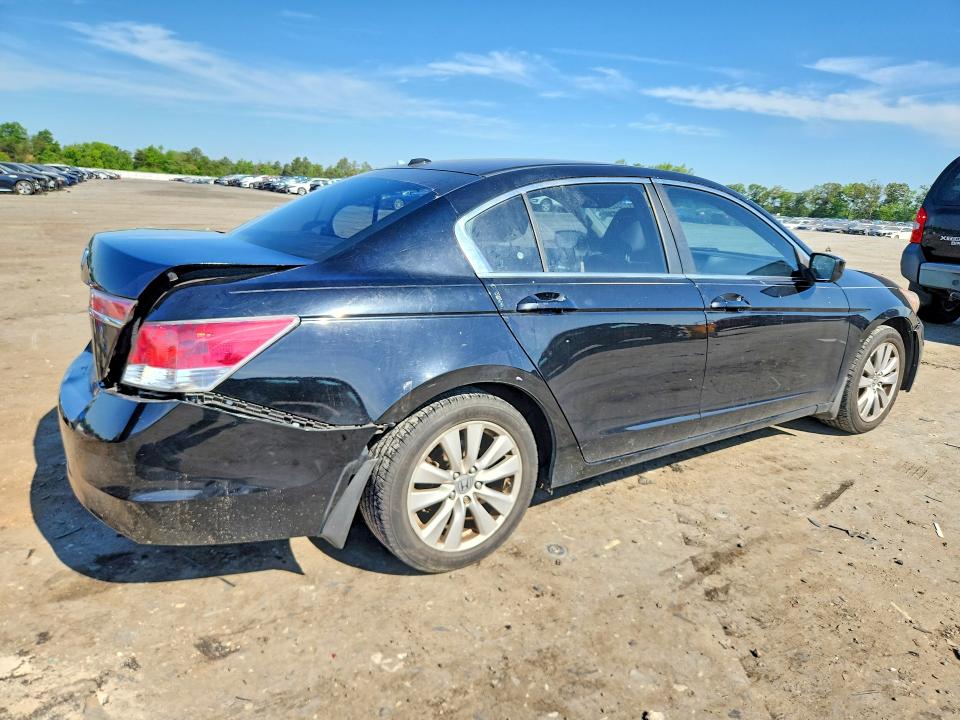 53774426 :رقم المزاد ، 1HGCP2F81CA206090 vin ، 2012 Honda Accord مزاد بيع