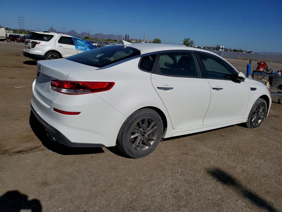 52241096 :رقم المزاد ، 5XXGT4L30LG440354 vin ، 2020 Kia Optima مزاد بيع