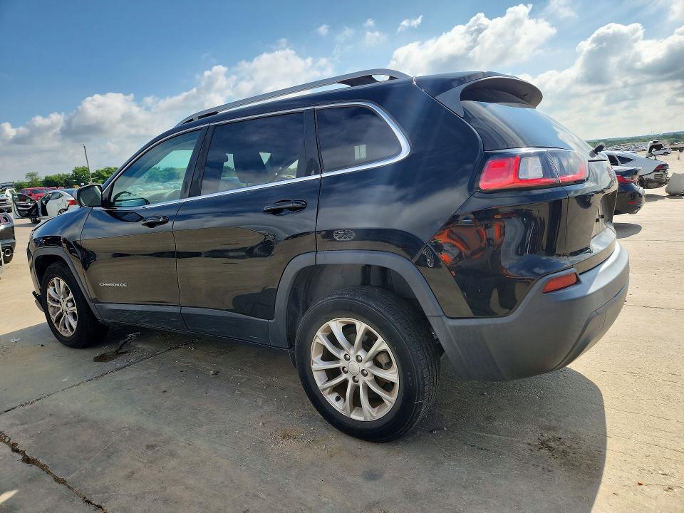 54443346 :رقم المزاد ، 1C4PJLCB9KD109949 vin ، 2019 Jeep Cherokee مزاد بيع