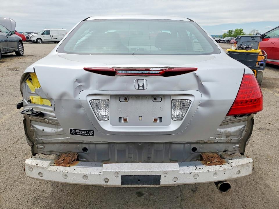 52274086 :رقم المزاد ، 1HGCM56166A050257 vin ، 2006 Honda Accord مزاد بيع