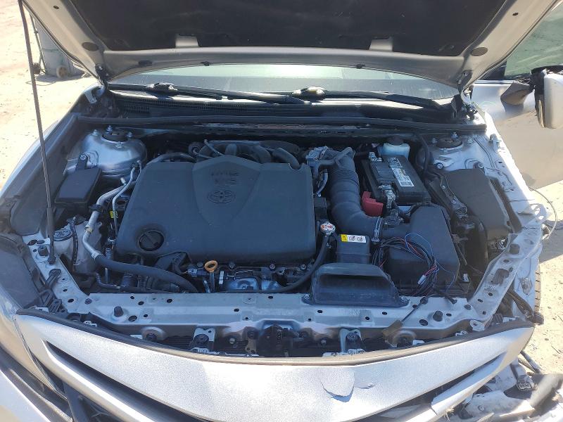 54664466 :رقم المزاد ، 4T1KZ1AK5MU051069 vin ، 2021 Toyota Camry مزاد بيع