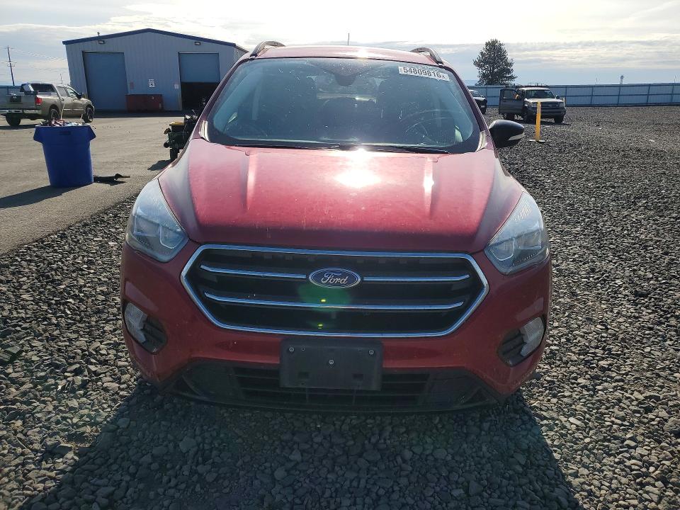 2017 Ford Escape მანქანა იყიდება აუქციონზე, vin: 1FMCU9JD7HUD43203, აუქციონის ნომერი: 54809816