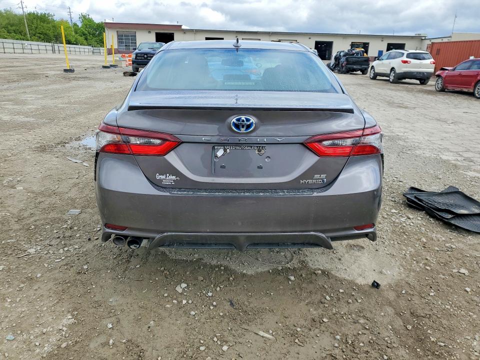 Продажа на аукционе авто 2022 Toyota Camry Hybrid, vin: 4T1S31AK0NU584868, номер лота: 51547236