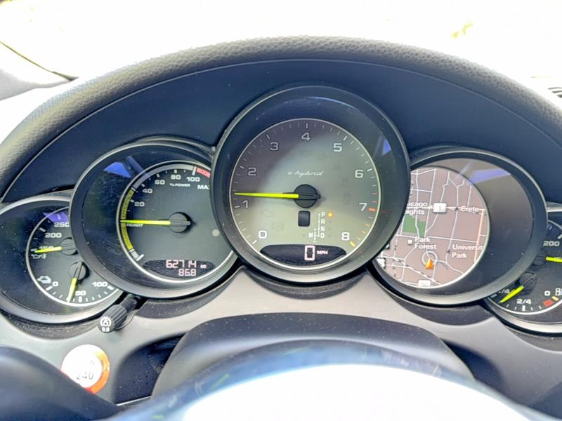 Продаж на аукціоні авто 2016 Porsche Cayenne, vin: WP1AE2A29GLA17811, номер лоту: 53825736