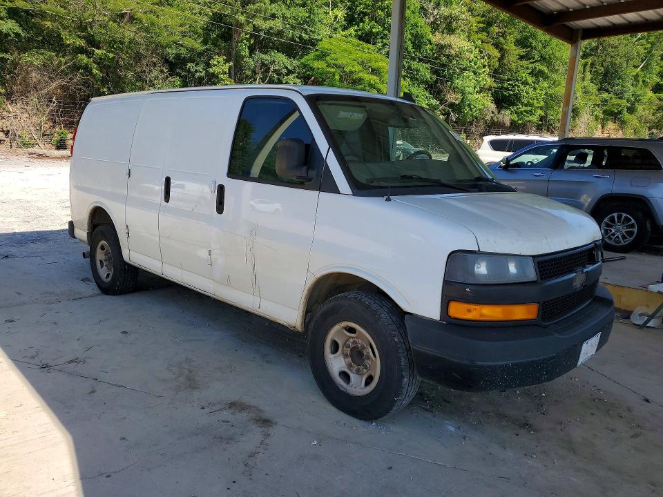 2022 Chevrolet Express G2500 მანქანა იყიდება აუქციონზე, vin: 1GCWGAFP1N1174631, აუქციონის ნომერი: 53269016