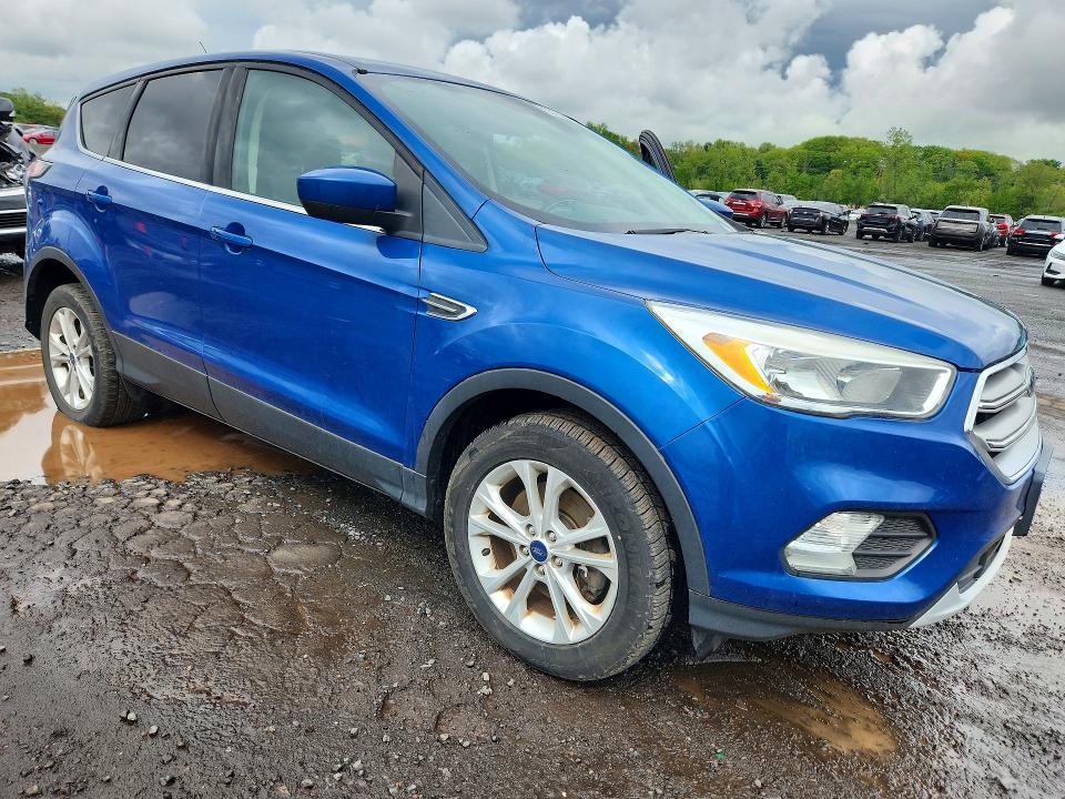 Auction sale of the 2017 Ford Escape, vin: 1FMCU9GD0HUA74730, lot number: 53738876